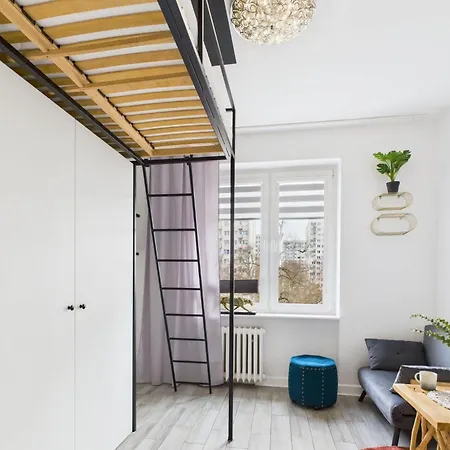 شقة Comfortable In Warsaw's Mokotow District Next To The Metro By Renters *