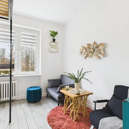 Comfortable In Warsaw's Mokotow District Next To The Metro By Renters * Warsaw
