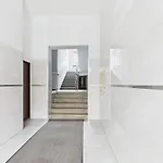 Comfortable In Warsaw's Mokotow District Next To The Metro By Renters